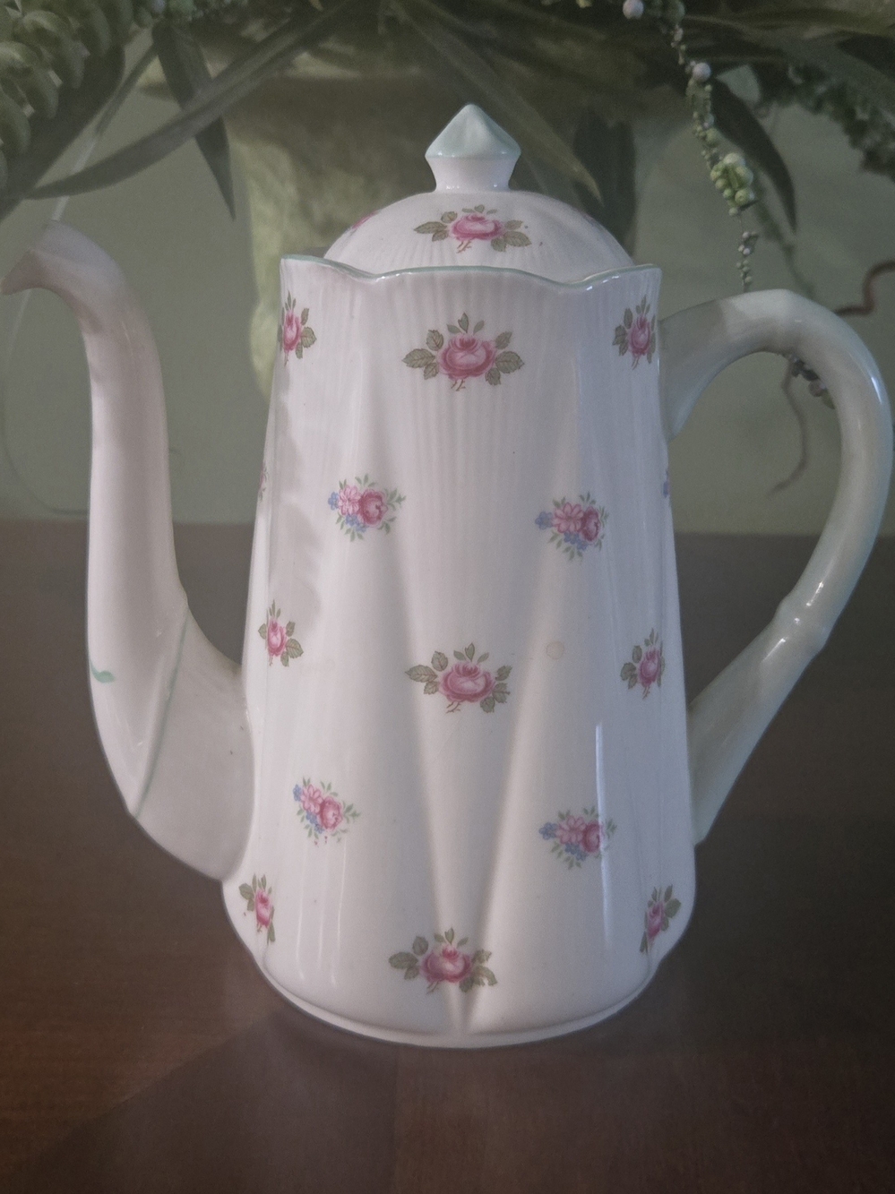 Shelley Rosebud Coffee Pot Green Trim Excellent Condition